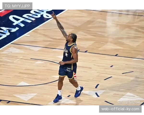 快船加时逆转关键 伦纳德持球攻坚与加兰外线火力结合